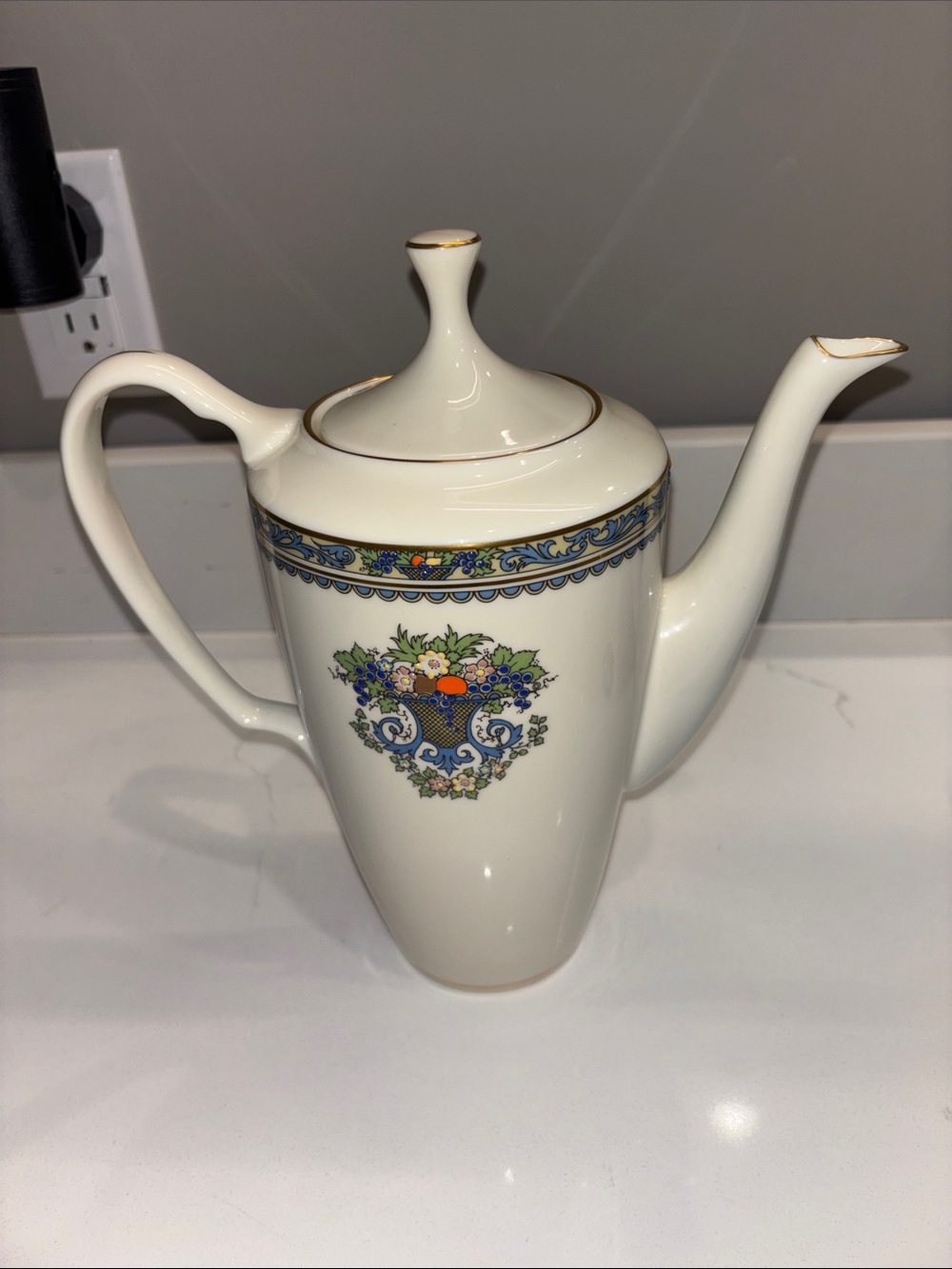 Lenox Autumn Coffee Pot w/Lid - Excellent Condition! Presidential Collection